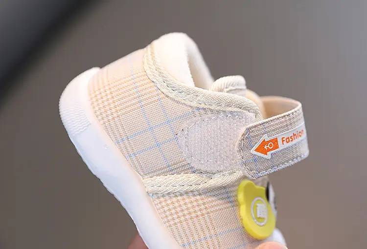 Product thumbnail 8